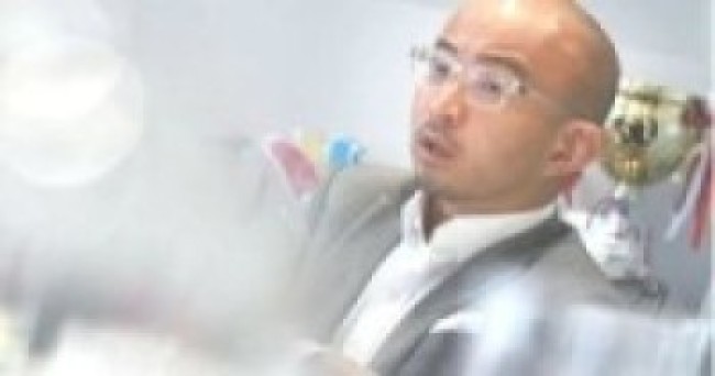 ‘चिनियाँ लगानी बैङ्कका अध्यक्ष सम्पर्कबिहीन’